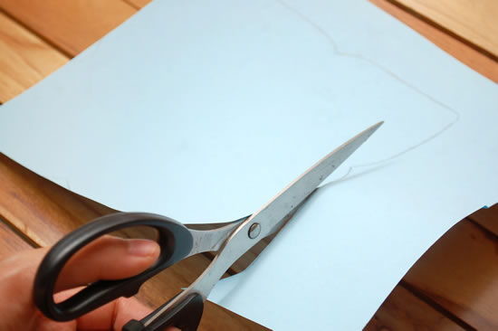 Corta papel de infância