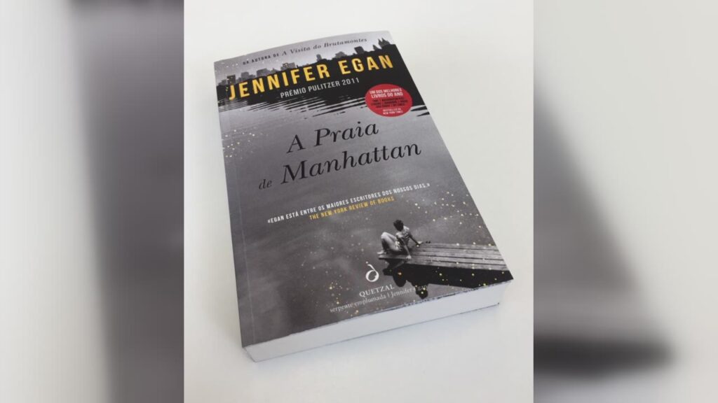 Capa do livro A Praia de Manhattan, de Jennifer Egan
